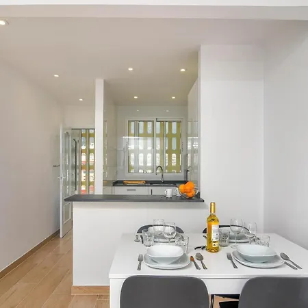 Apartment La Perla Seaview